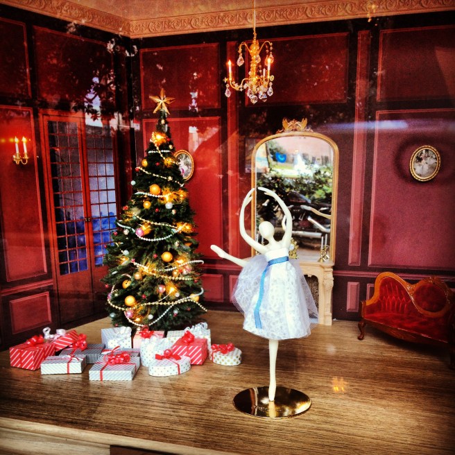 Vitrine Repetto Toulouse - crédit photo K. Nassif (photo pas libre de droit)