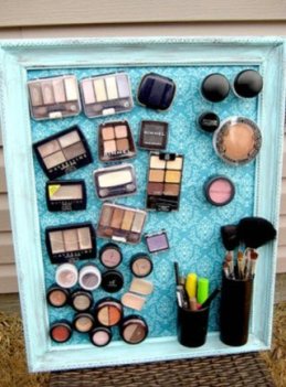 320x434x26-magnetic-makeup-board.jpg.pagespeed.ic.10Y9GQef-z